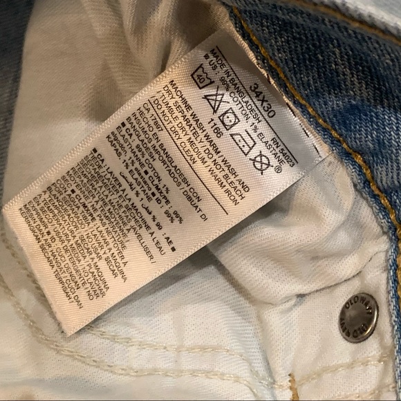 Old Navy Slim Light Wash Denim Jeans - Picture 5 of 7